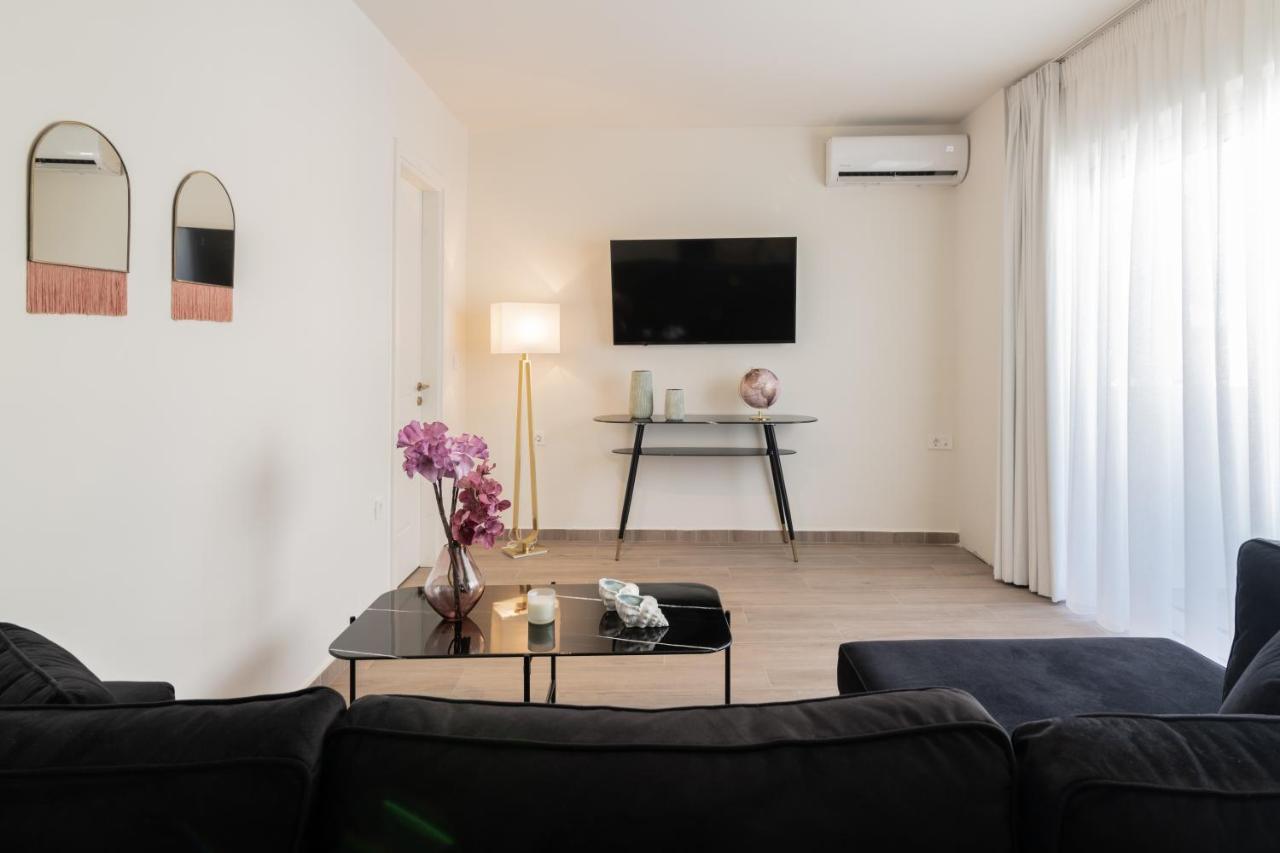 Blush & Crema Apartments Zakynthos Town Exterior photo
